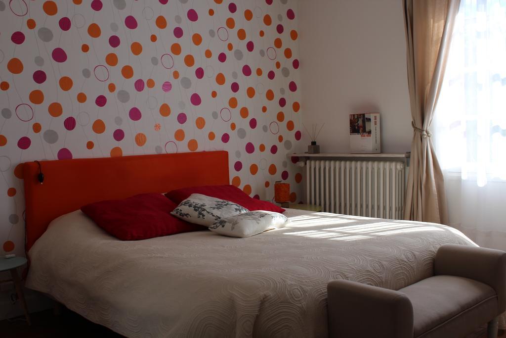 Chambres D'Hotes La Fontaine エスパリオン エクステリア 写真